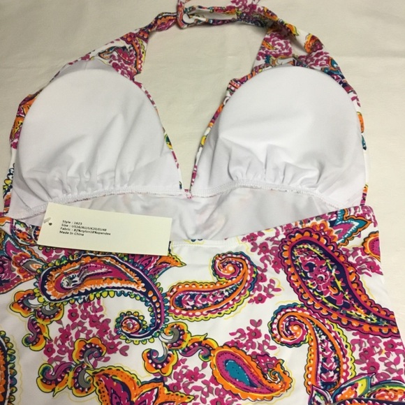 Swim Suit halter neck with deep‎ v-cut size 16 - Picture 3 of 5